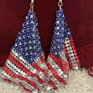 Patriotic USA Flag Dangle Earrings July 4